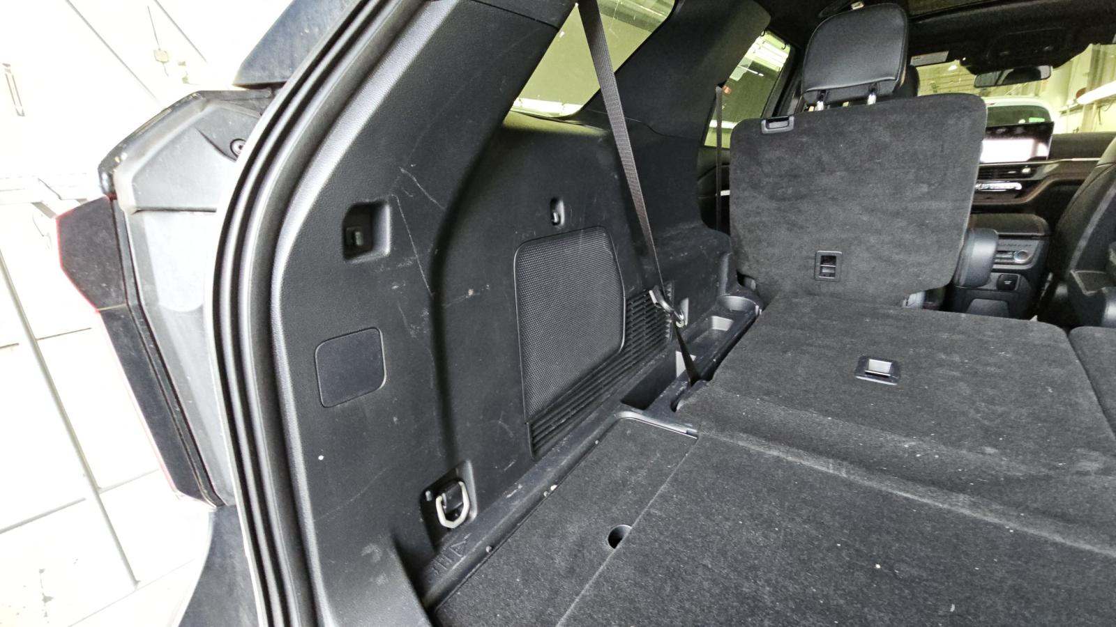 2025 Ford Explorer ST AWD