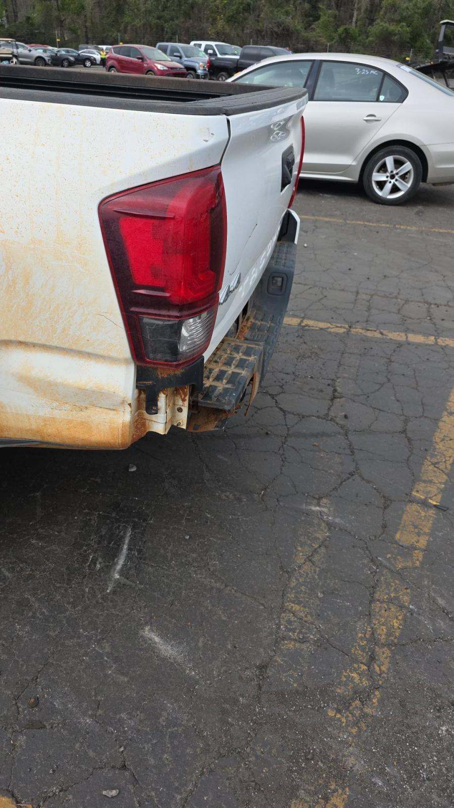 2023 Toyota Tacoma SR AWD