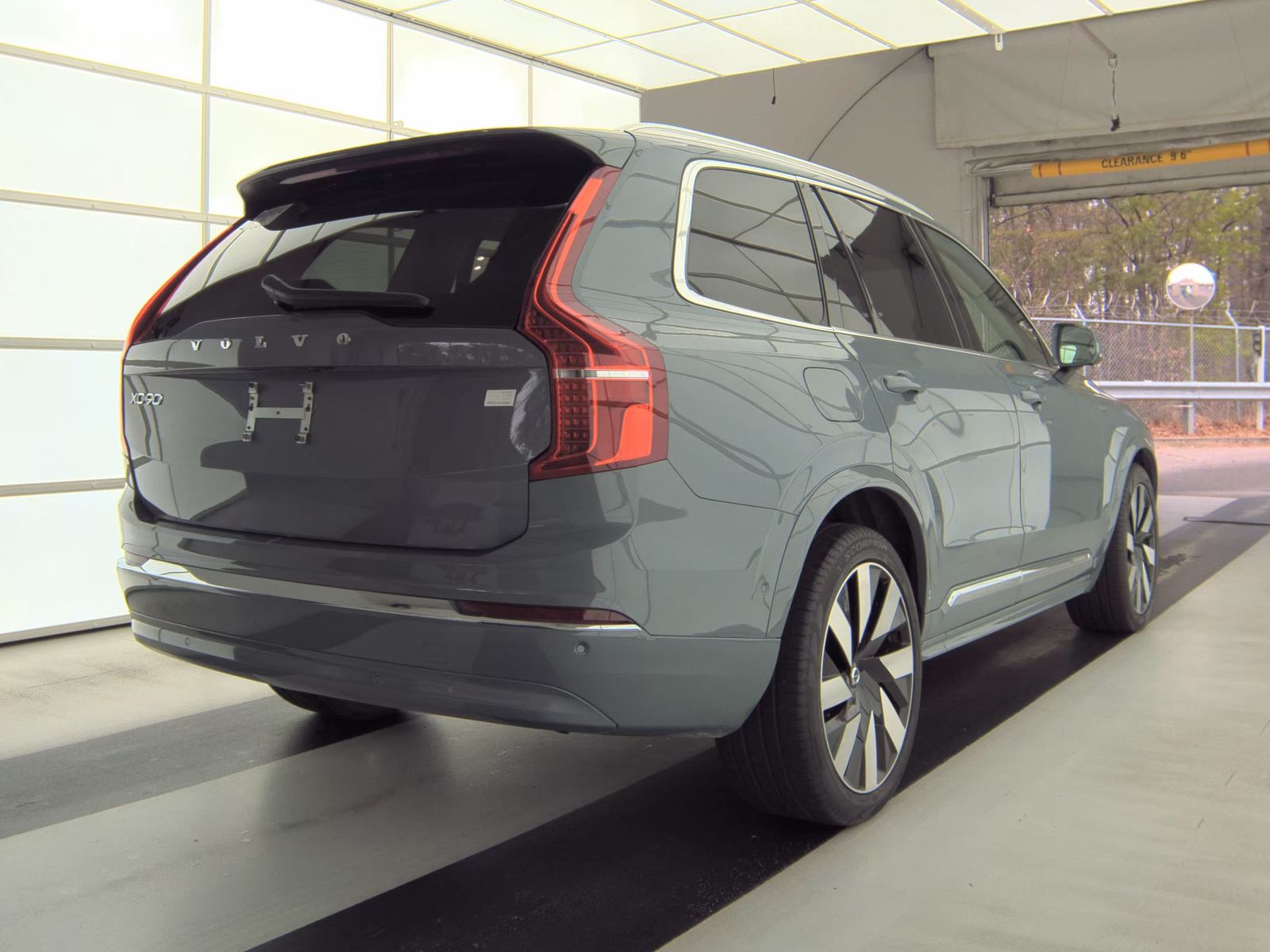 2023 Volvo XC90 Recharge T8 Ultimate AWD