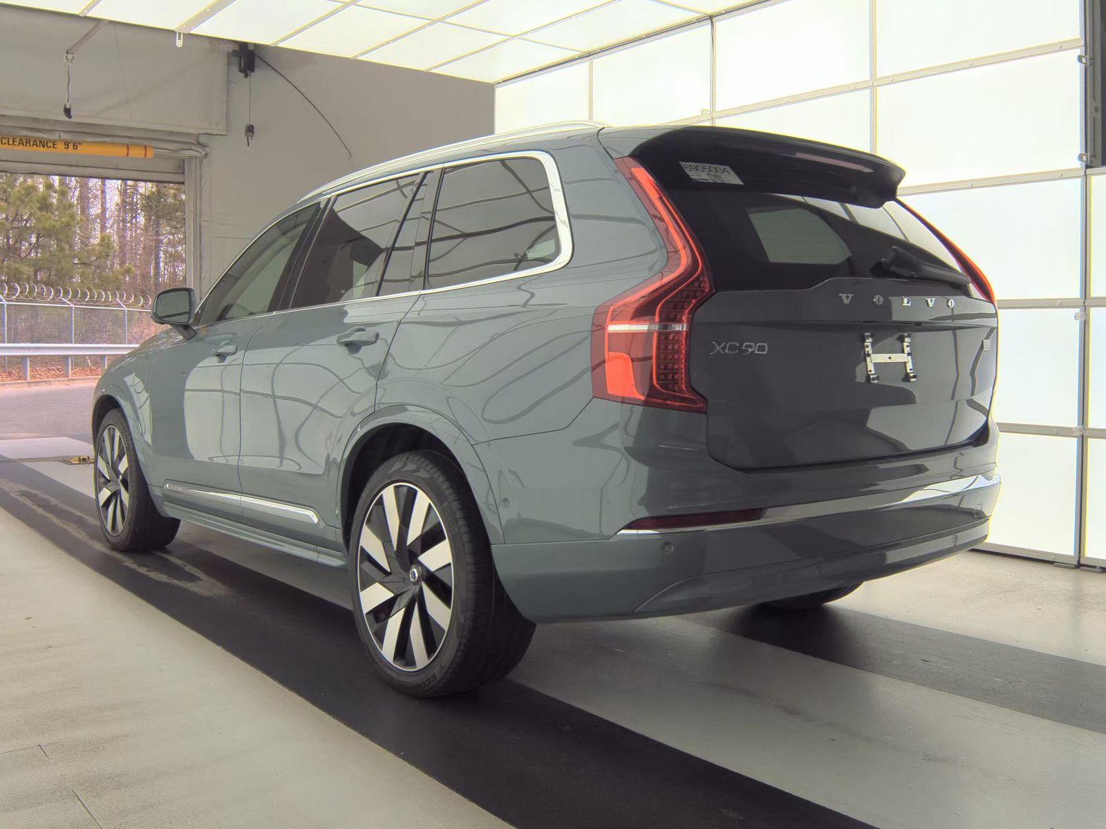2023 Volvo XC90 Recharge T8 Ultimate AWD