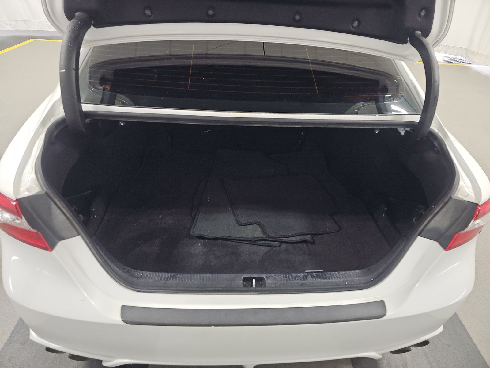 2024 Toyota Camry XSE FWD