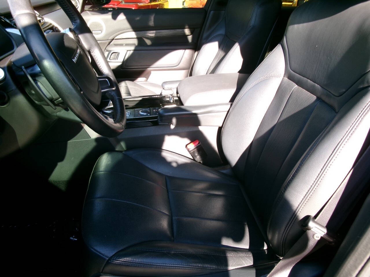 2019 Land Rover Discovery HSE AWD