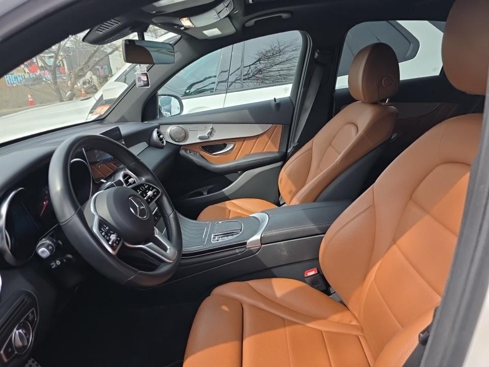 2021 Mercedes-Benz GLC GLC 300 AWD