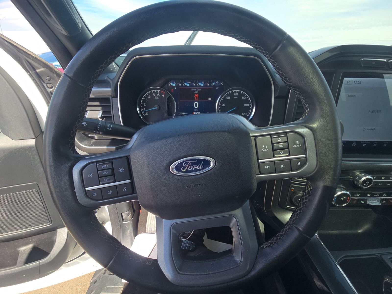 2023 Ford F-150 XLT AWD