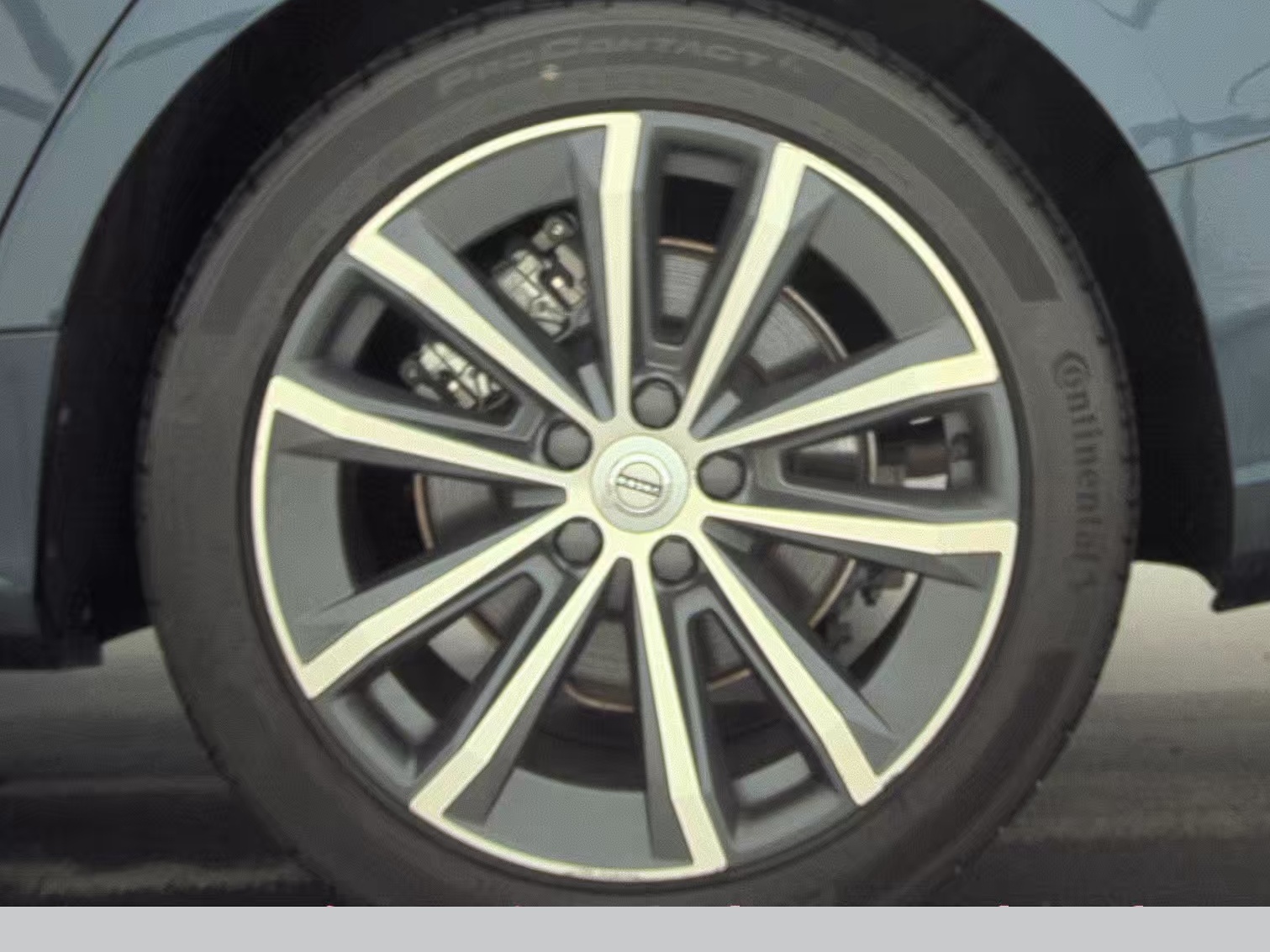 2022 Volvo S60 B5 Inscription FWD