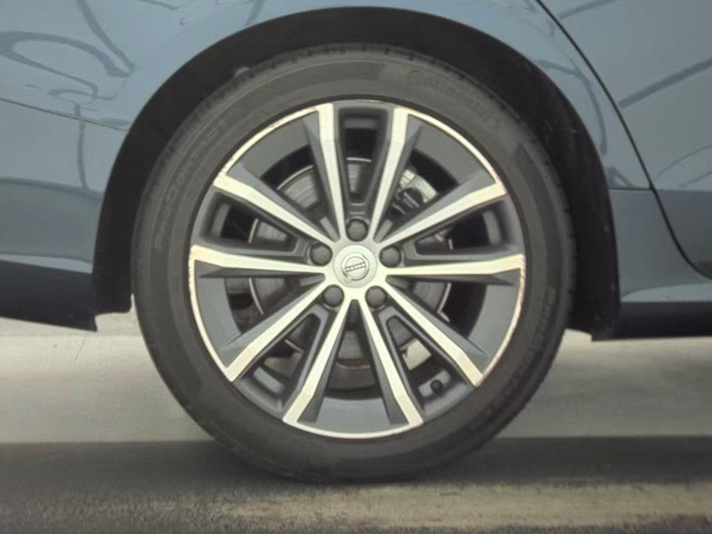 2022 Volvo S60 B5 Inscription FWD