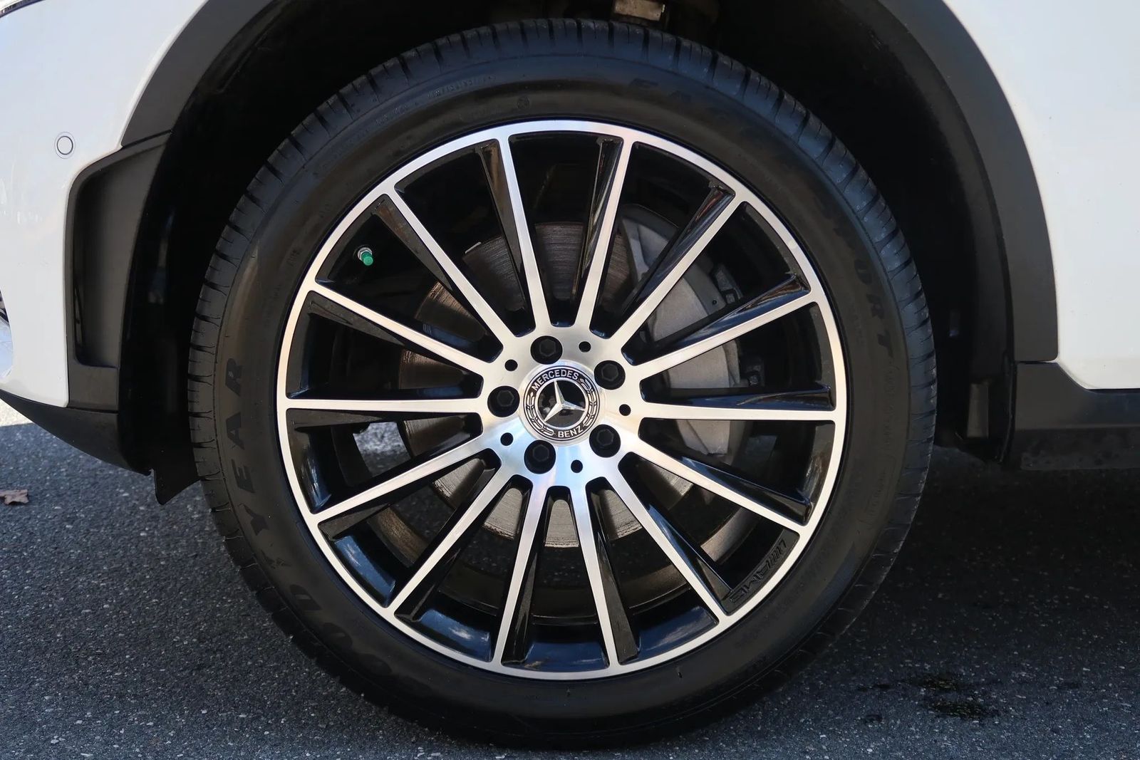 2021 Mercedes-Benz GLC GLC 300 AWD