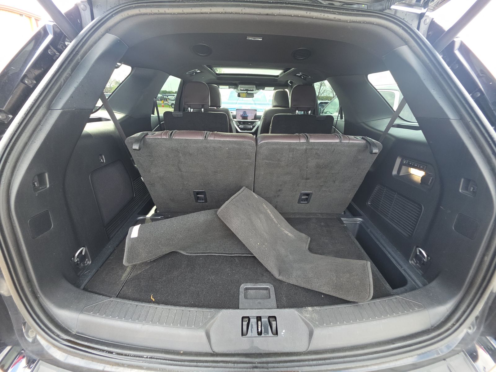 2025 Ford Explorer Platinum AWD