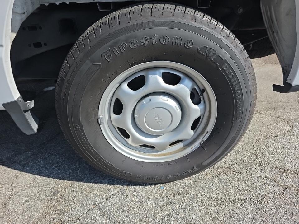 2022 Ford F-150 XL RWD