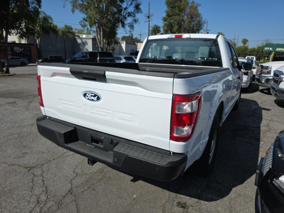 2022 Ford F-150 XL RWD
