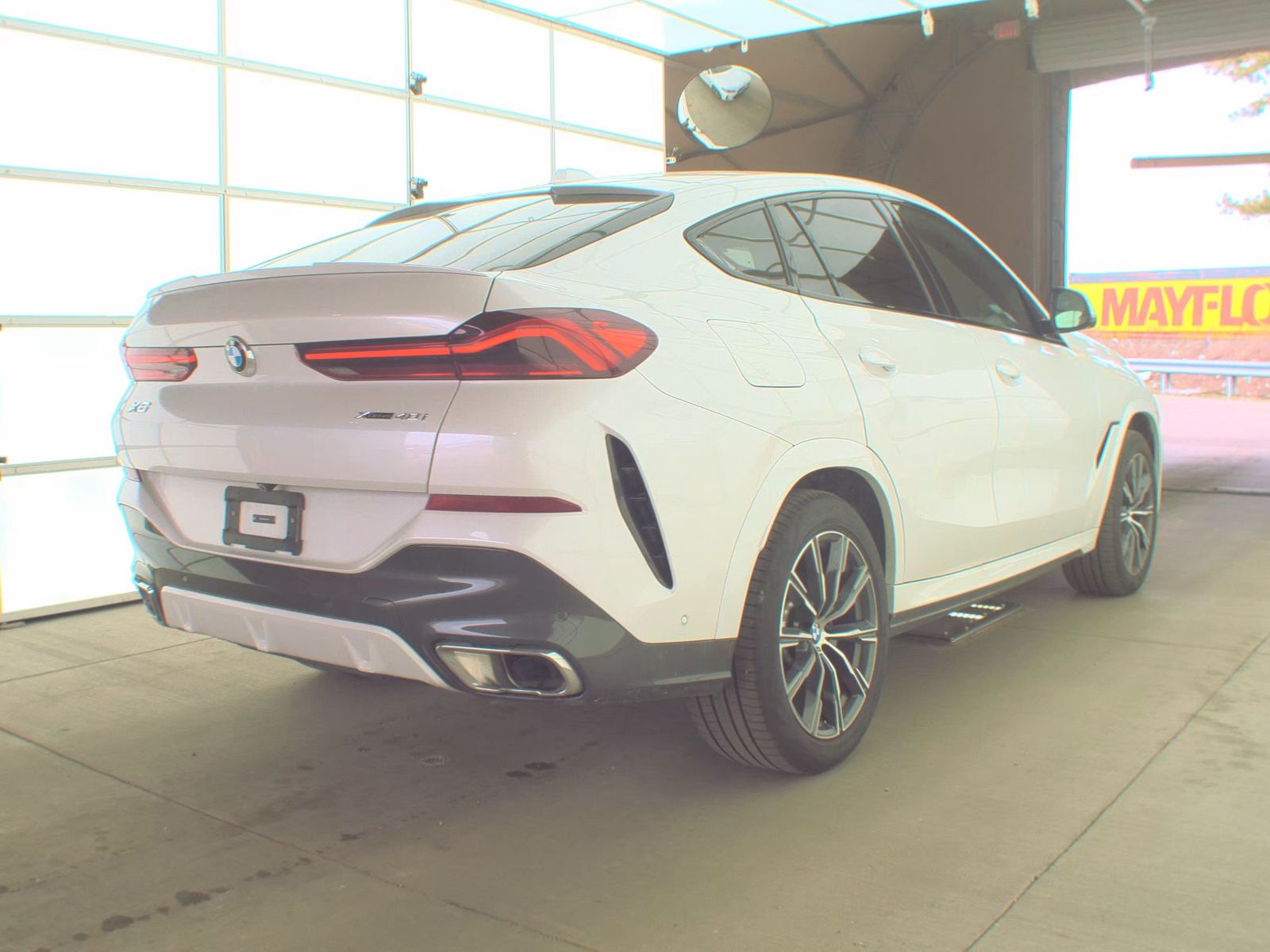 2026 BMW X6 xDrive40i AWD