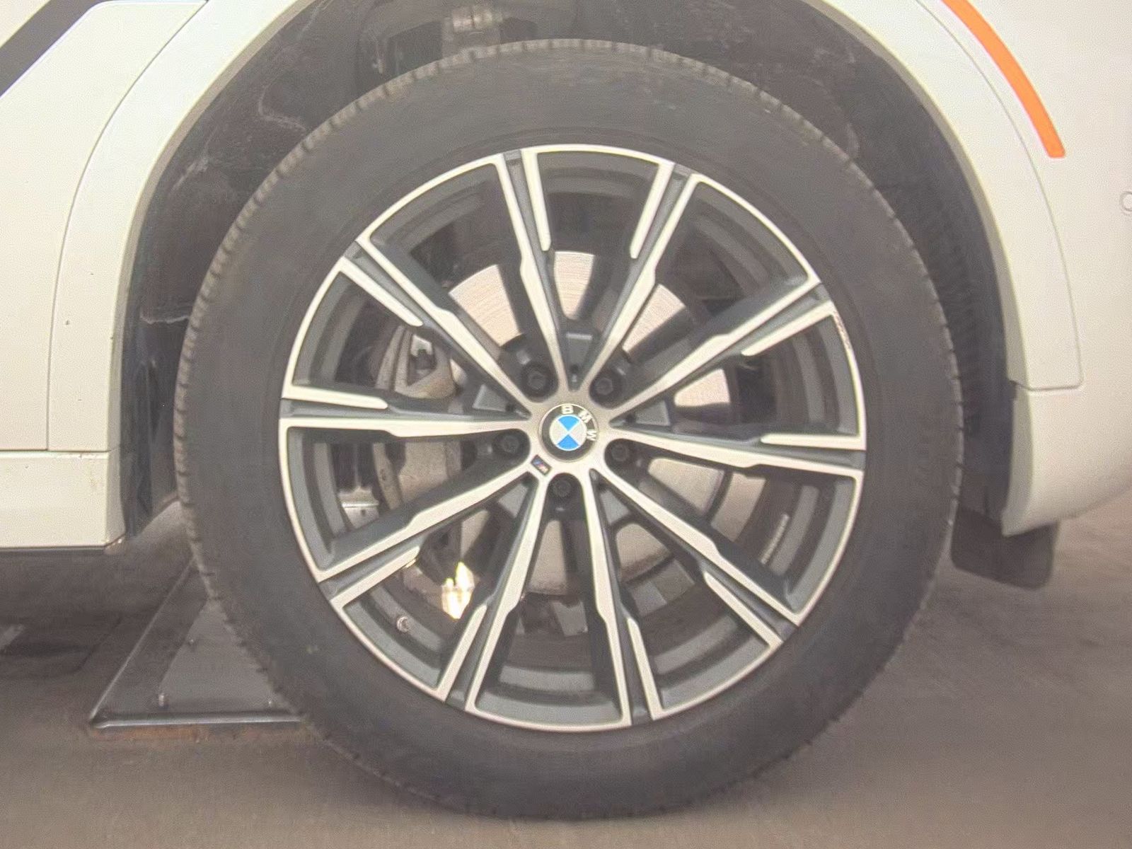 2026 BMW X6 xDrive40i AWD