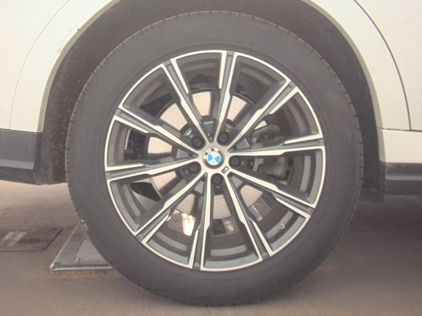 2026 BMW X6 xDrive40i AWD