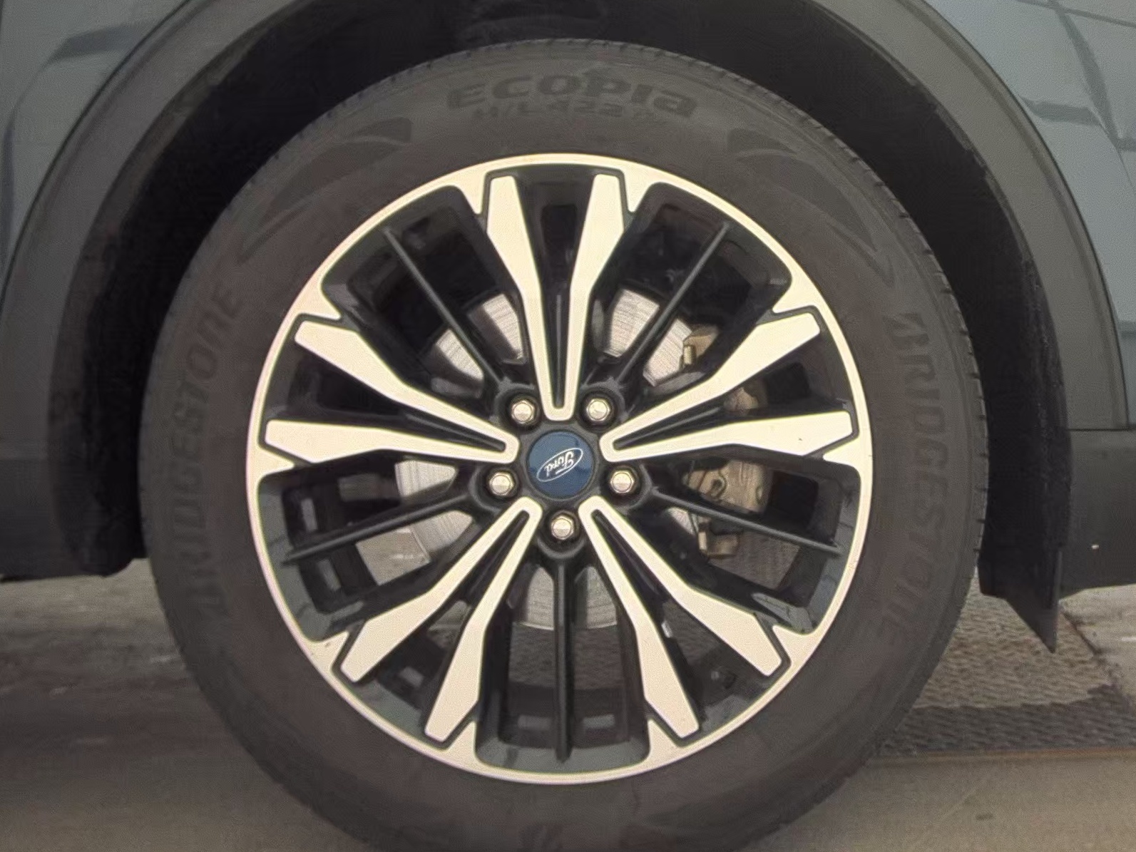 2022 Ford Escape SE AWD