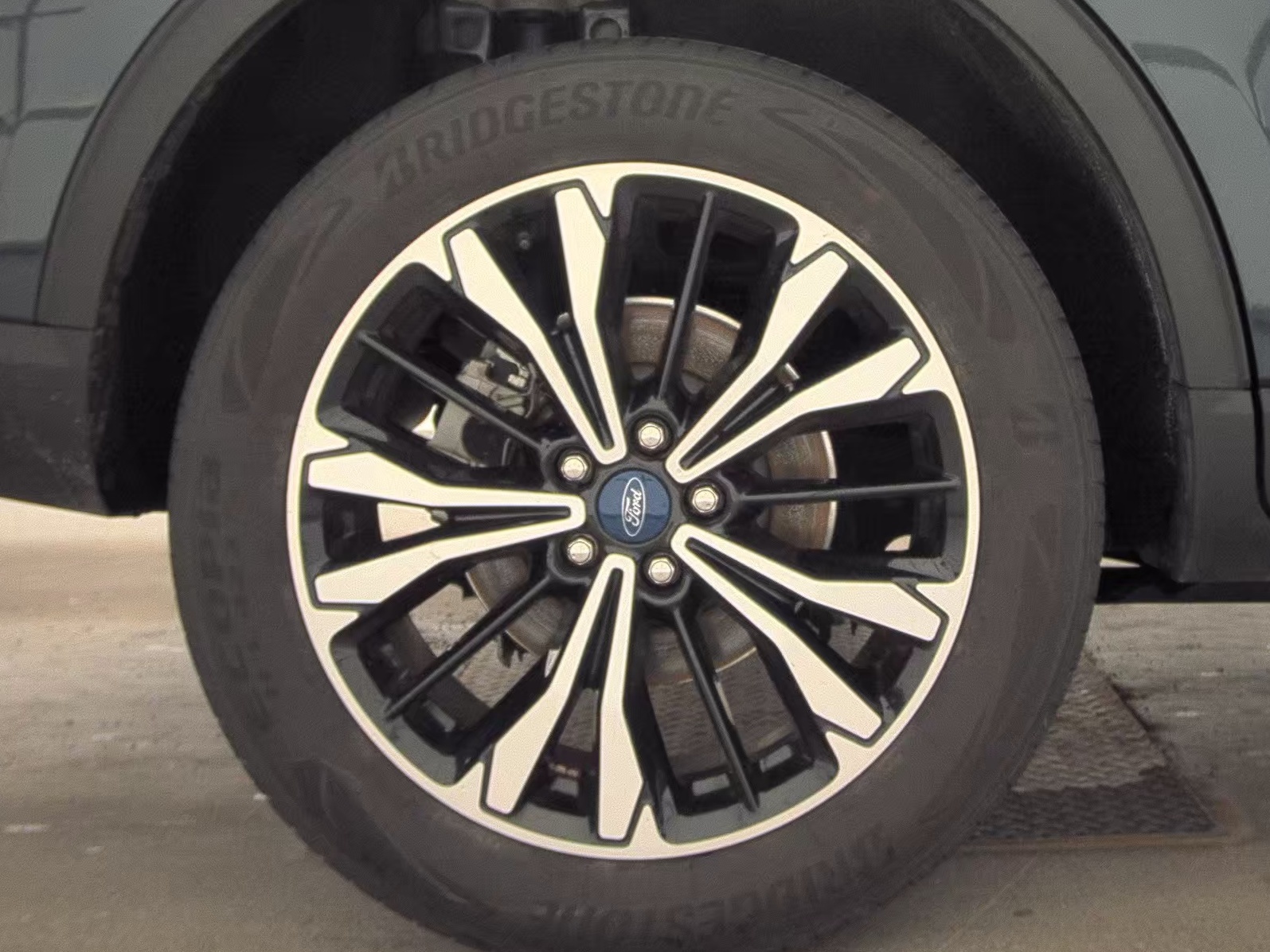 2022 Ford Escape SE AWD