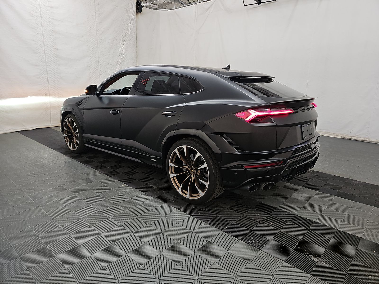 2023 Lamborghini Urus S AWD