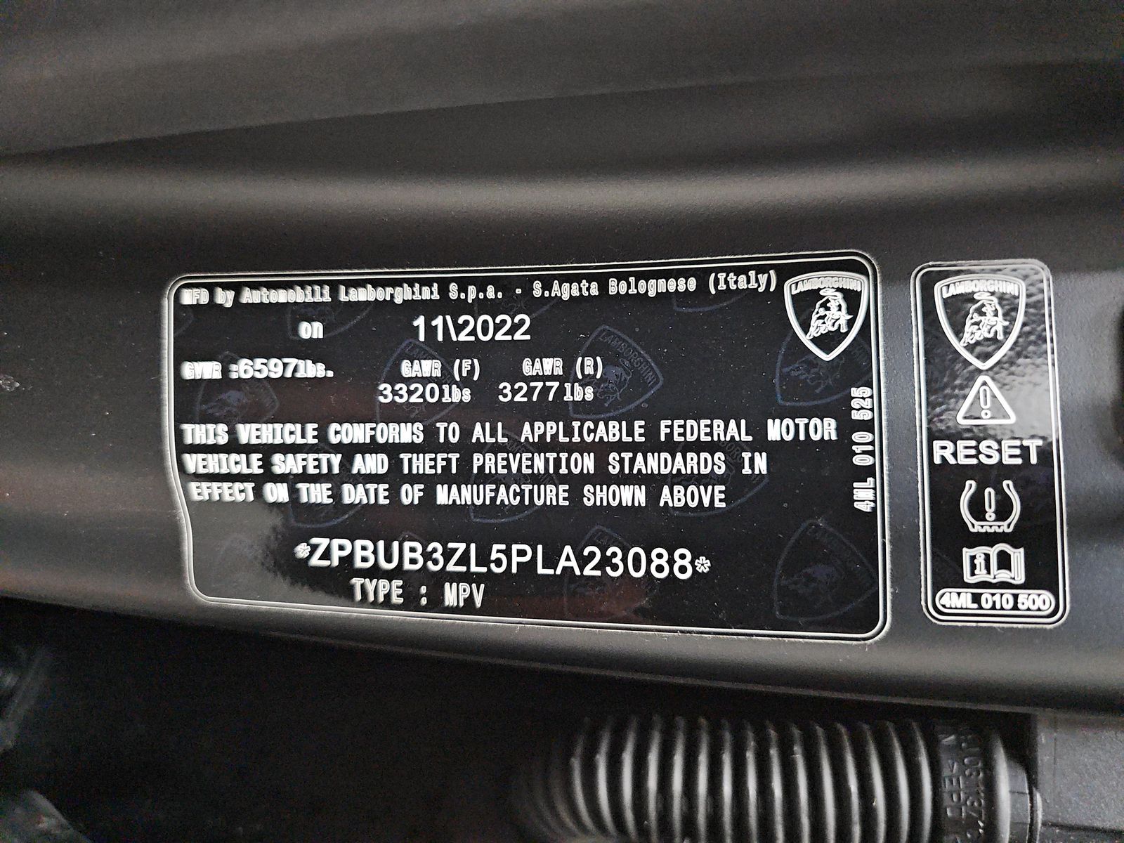 2023 Lamborghini Urus S AWD