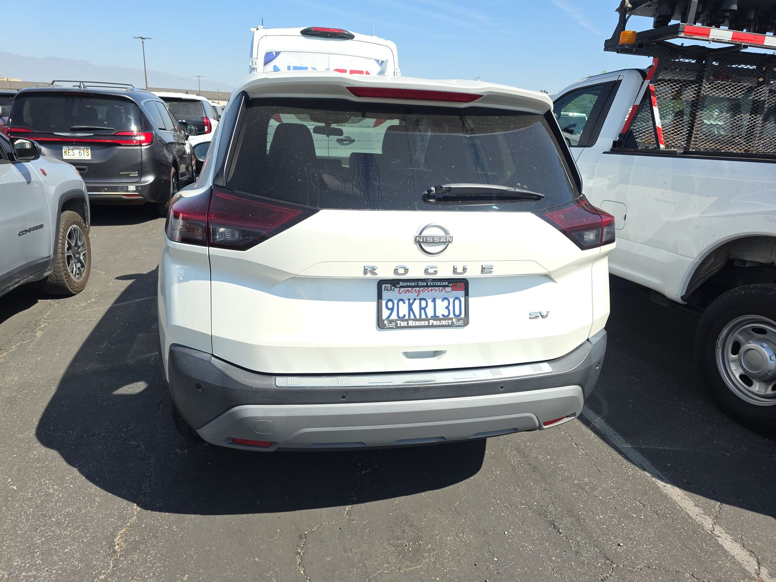 2022 Nissan Rogue SV FWD