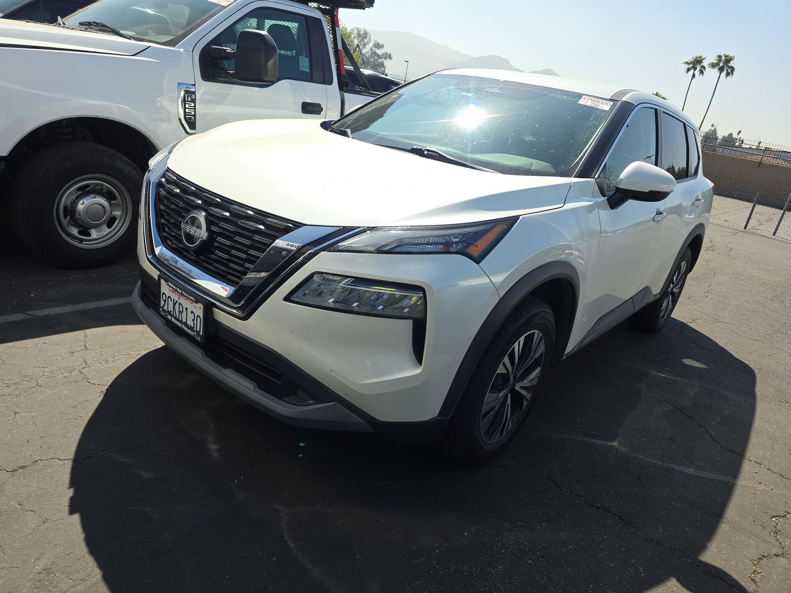 2022 Nissan Rogue SV FWD
