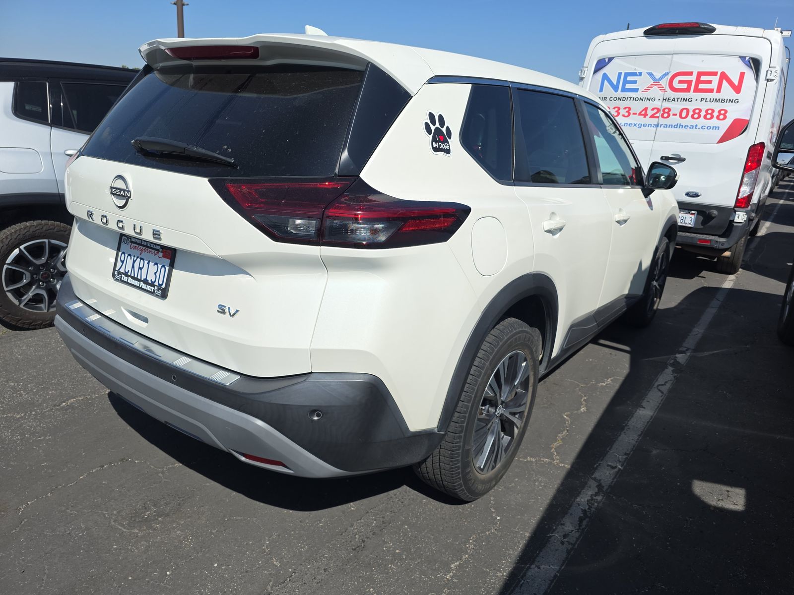 2022 Nissan Rogue SV FWD