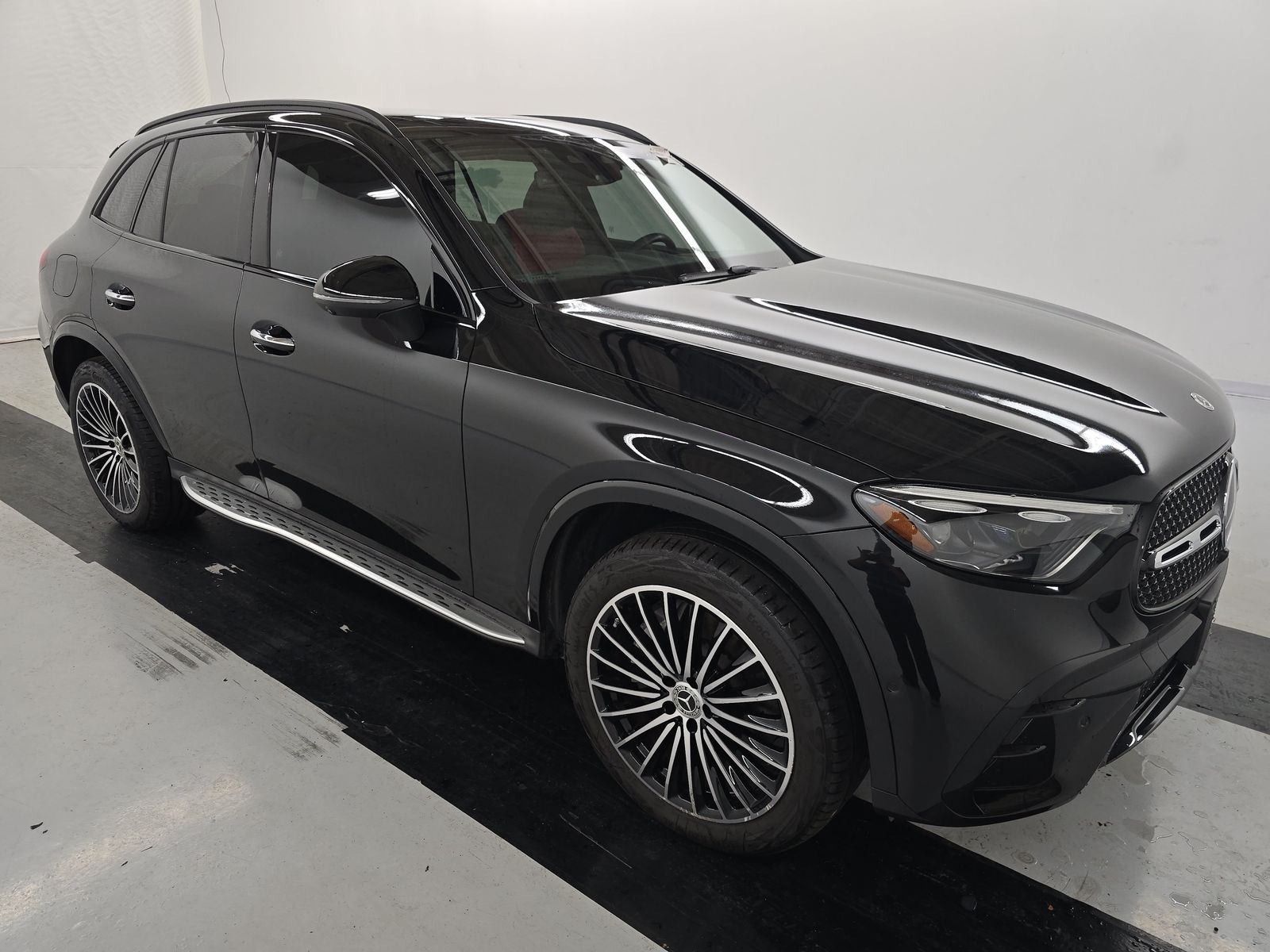 MERCEDES-BENZ GLC - 4