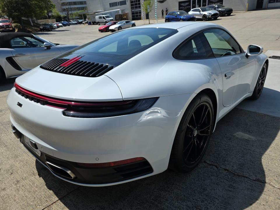 2020 Porsche 911 Carrera RWD