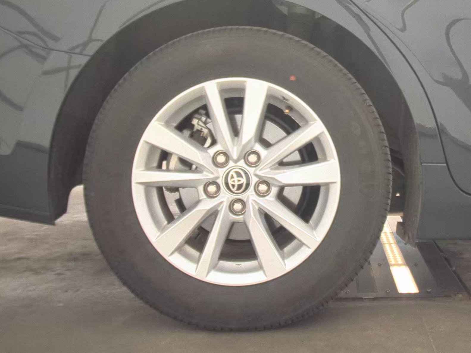 2025 Toyota Camry LE AWD