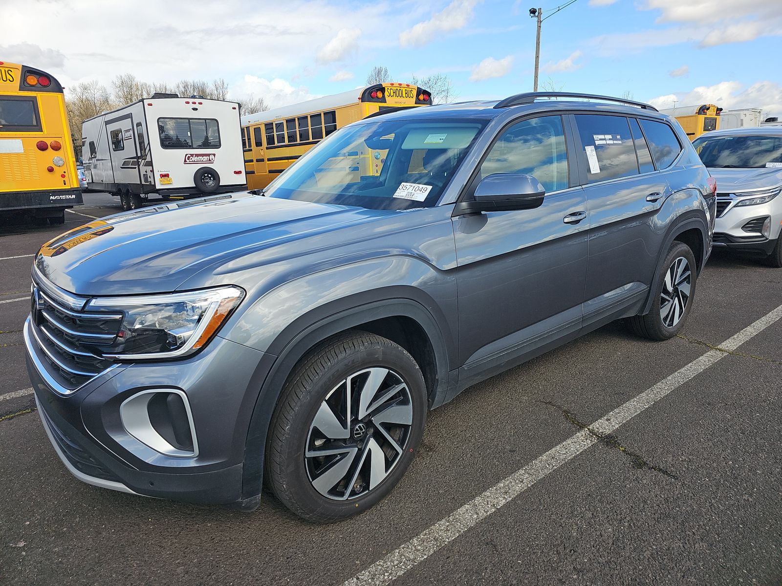 2025 Volkswagen Atlas 2.0T SE FWD