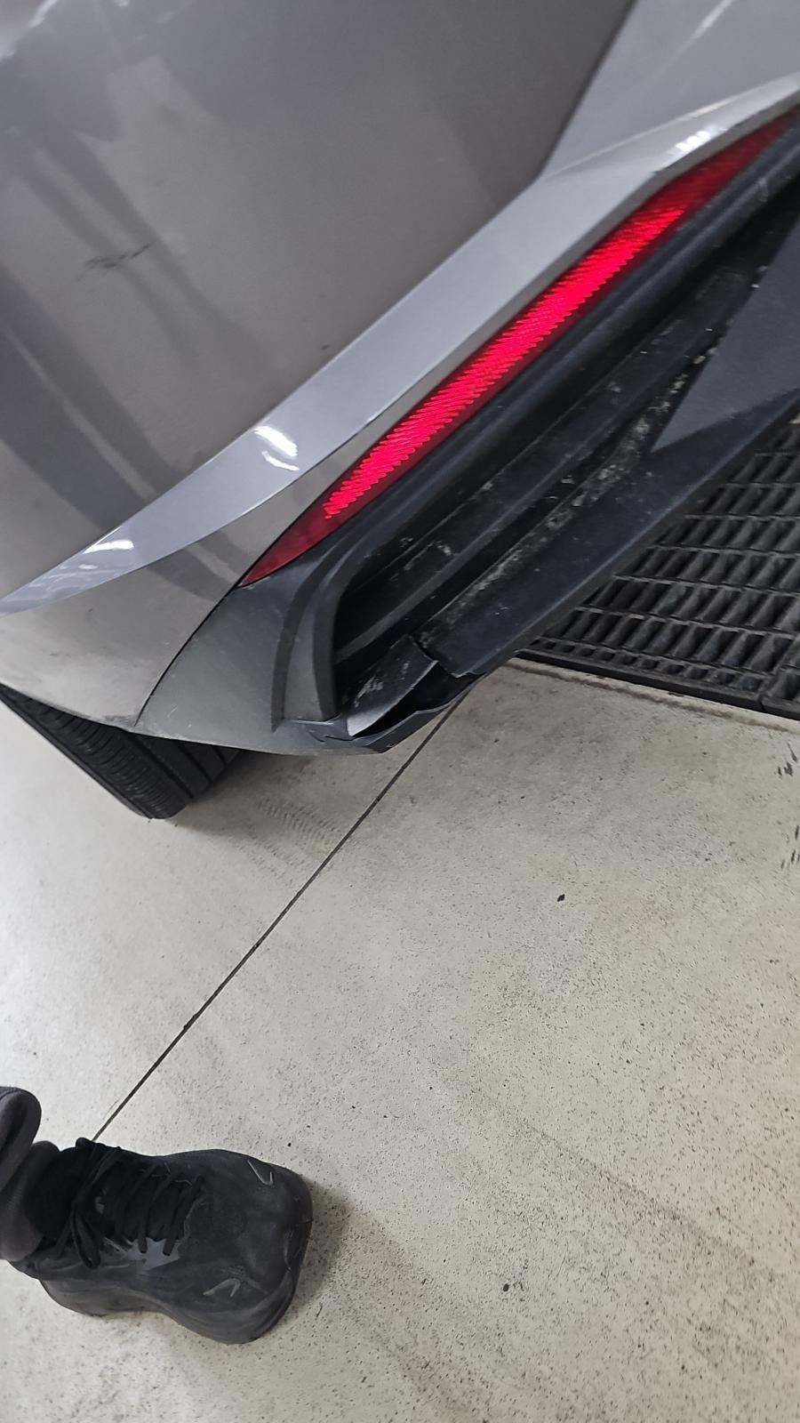 2023 Hyundai Elantra SEL FWD