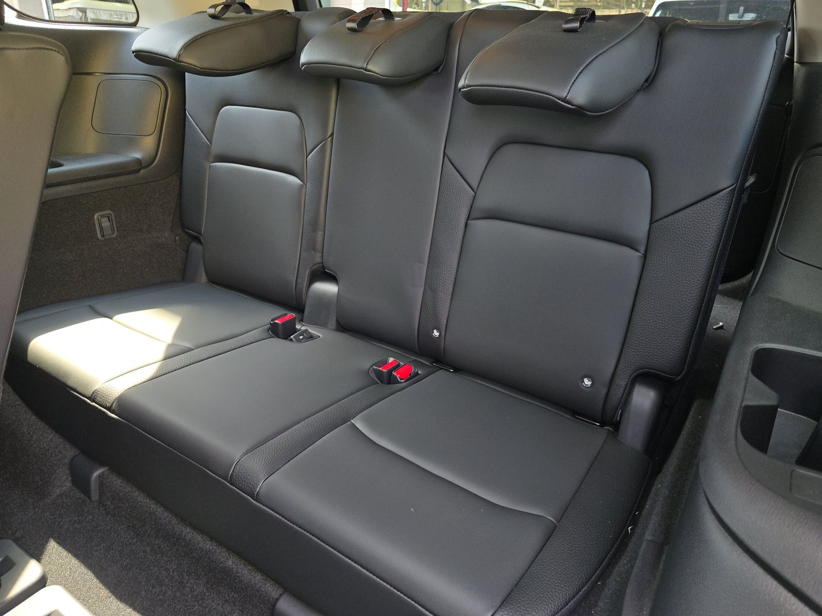 2025 Nissan Pathfinder SL AWD