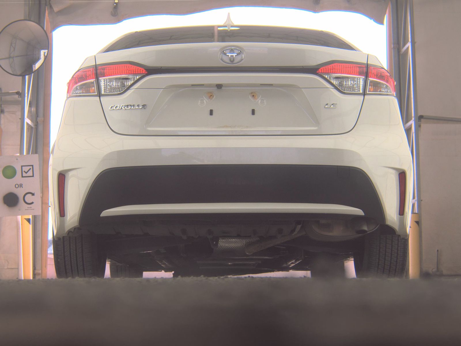 2020 Toyota Corolla LE FWD