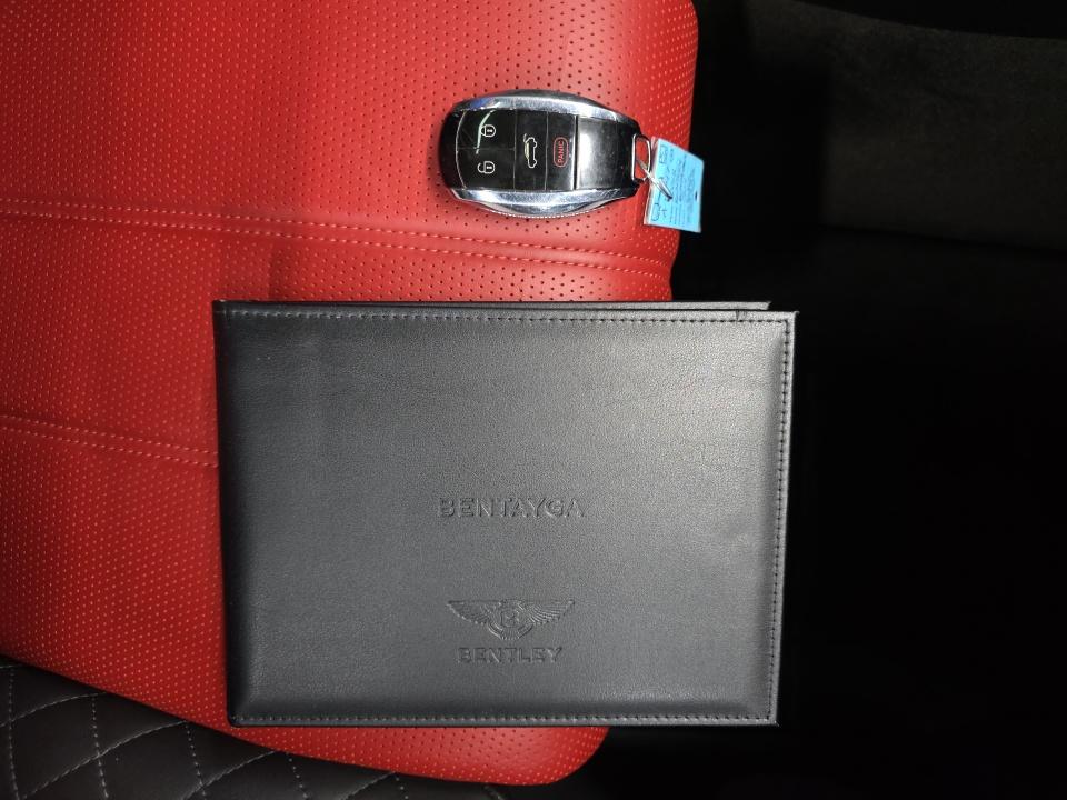 2018 Bentley Bentayga W12 Signature AWD