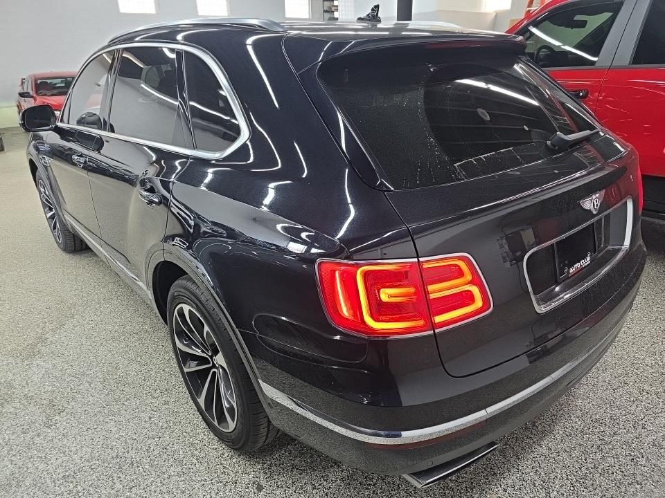 2018 Bentley Bentayga W12 Signature AWD
