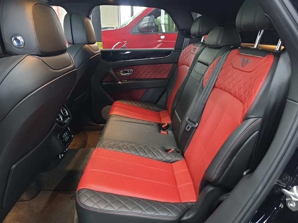 2018 Bentley Bentayga W12 Signature AWD