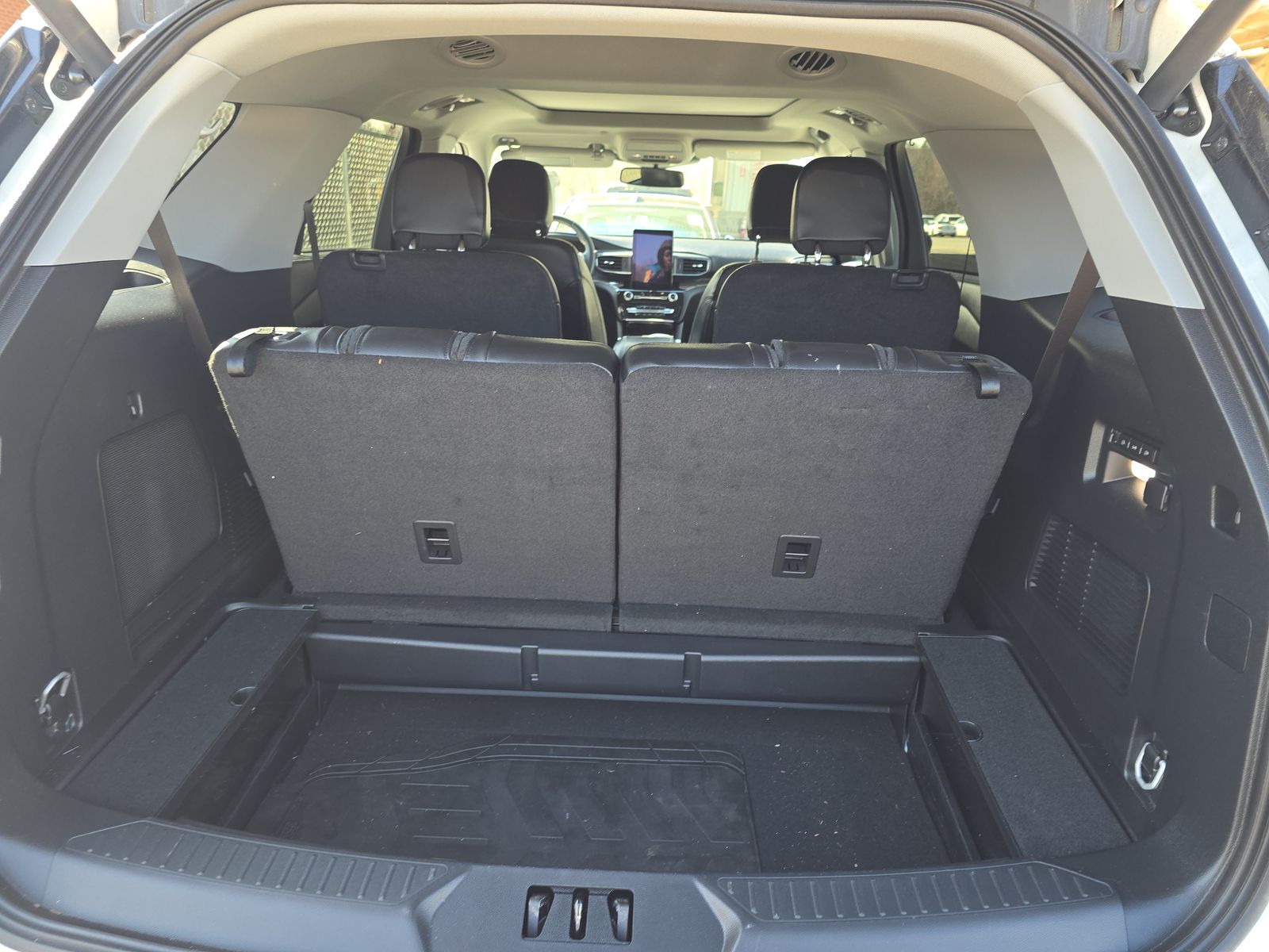 2023 Ford Explorer Limited AWD