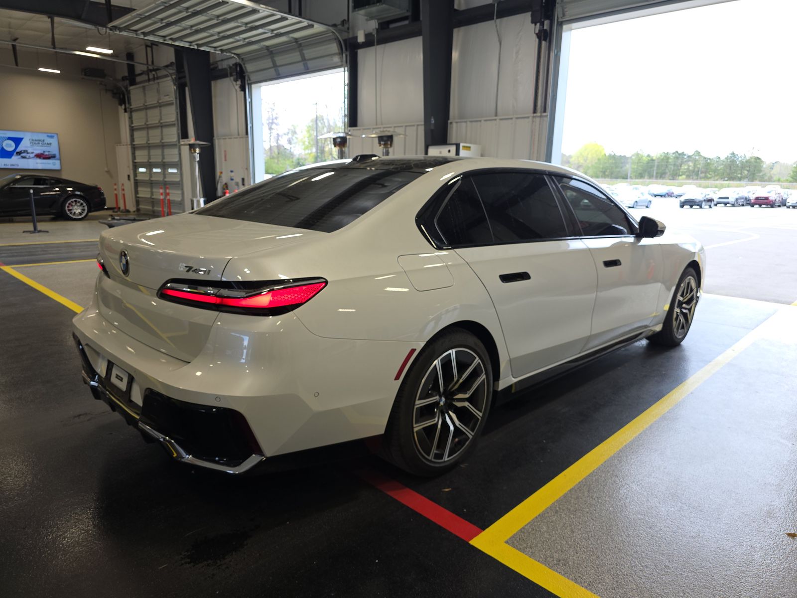 2024 BMW 7 Series 740i RWD