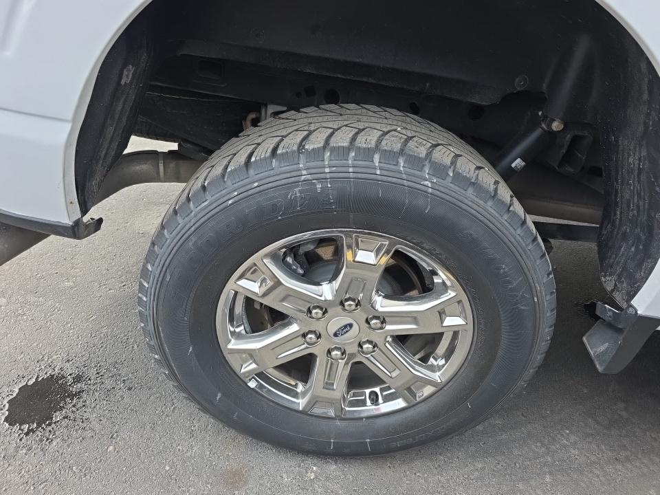 2023 Ford F-150 XLT AWD