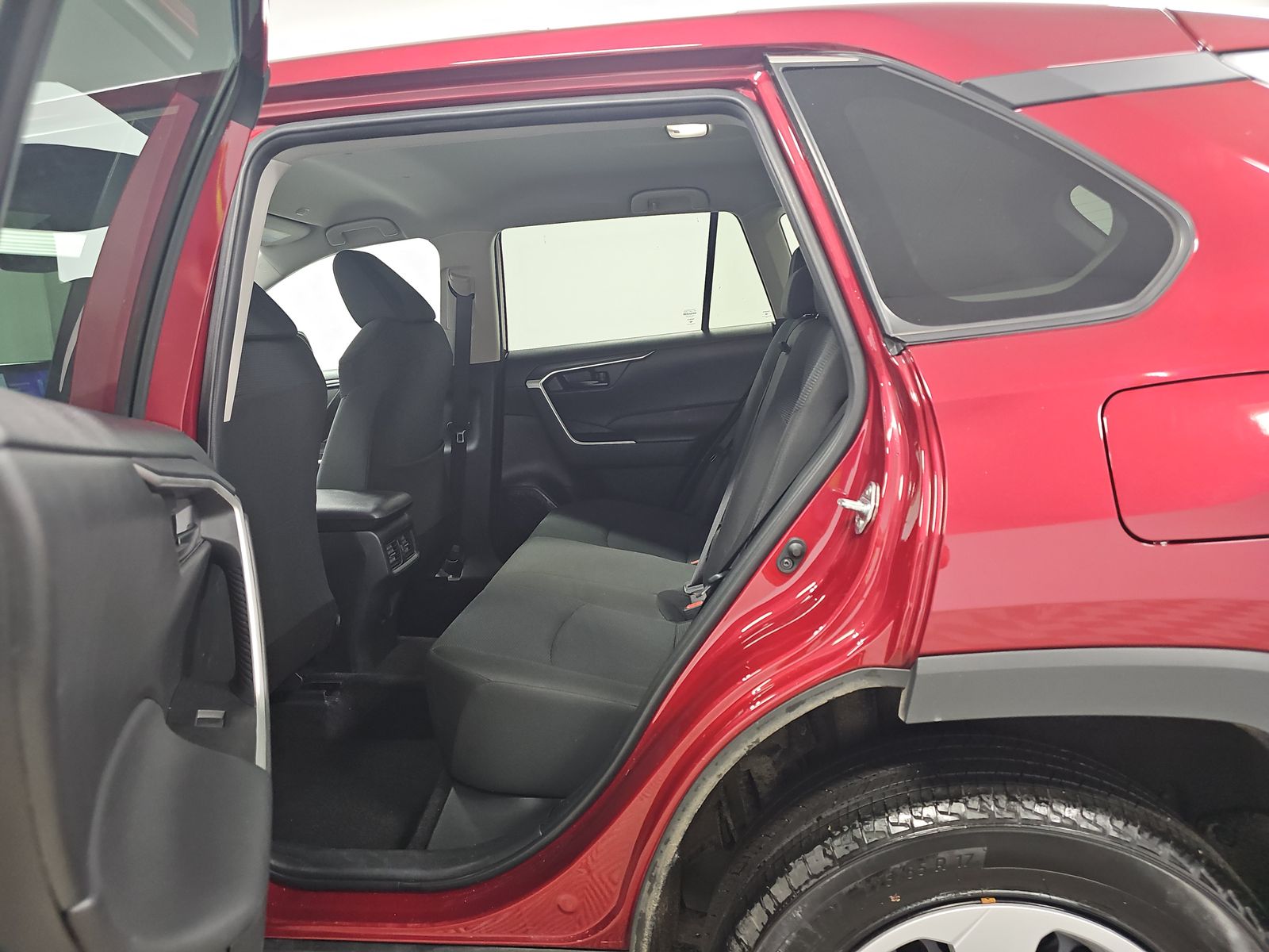 2024 Toyota RAV4 LE AWD