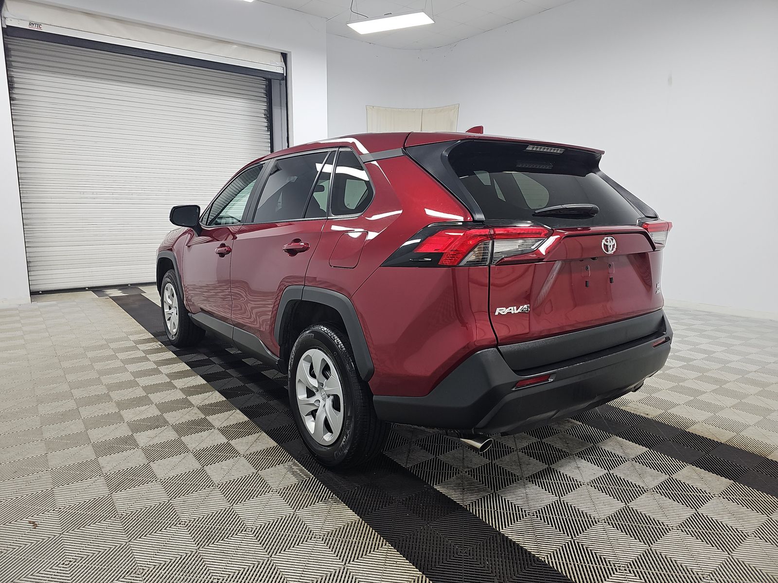 2024 Toyota RAV4 LE AWD