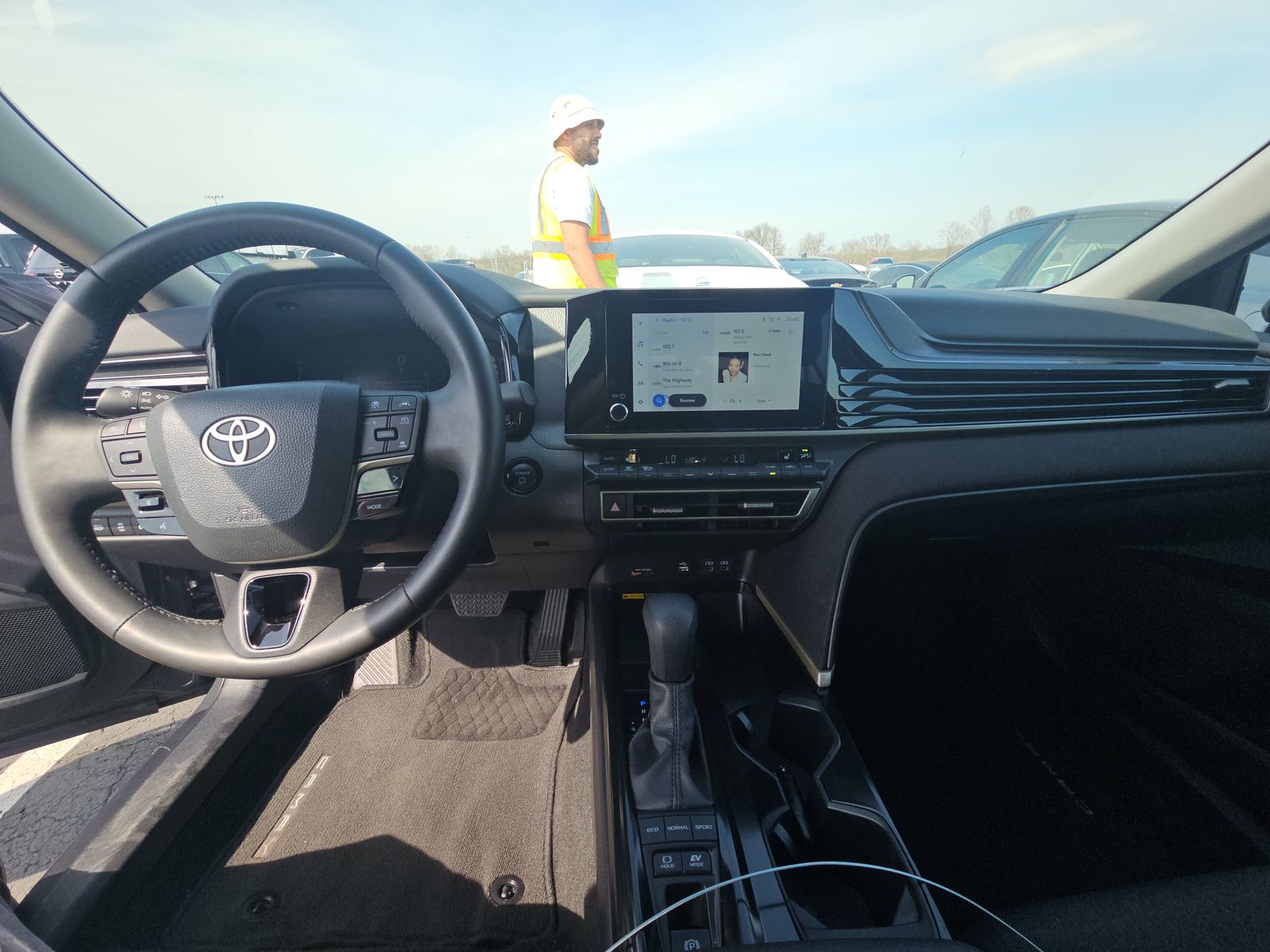 2025 Toyota Camry LE AWD