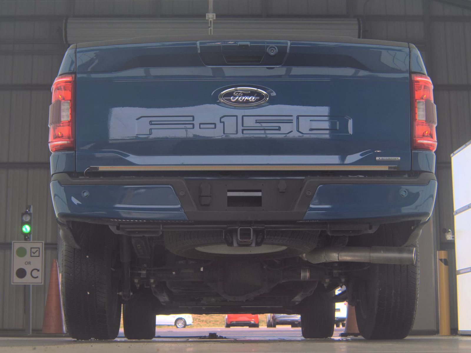 FORD F-150 - 8