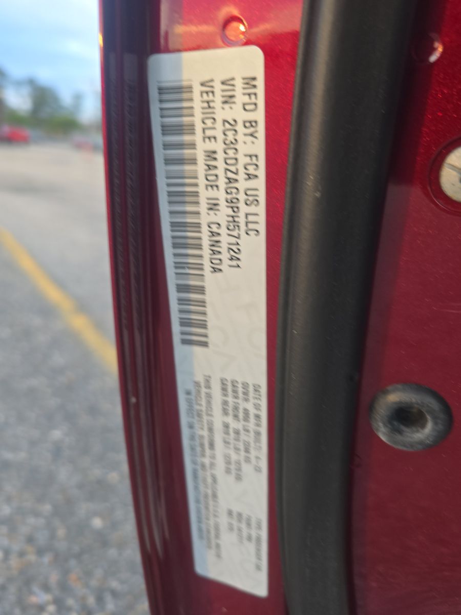 2023 Dodge Challenger SXT RWD