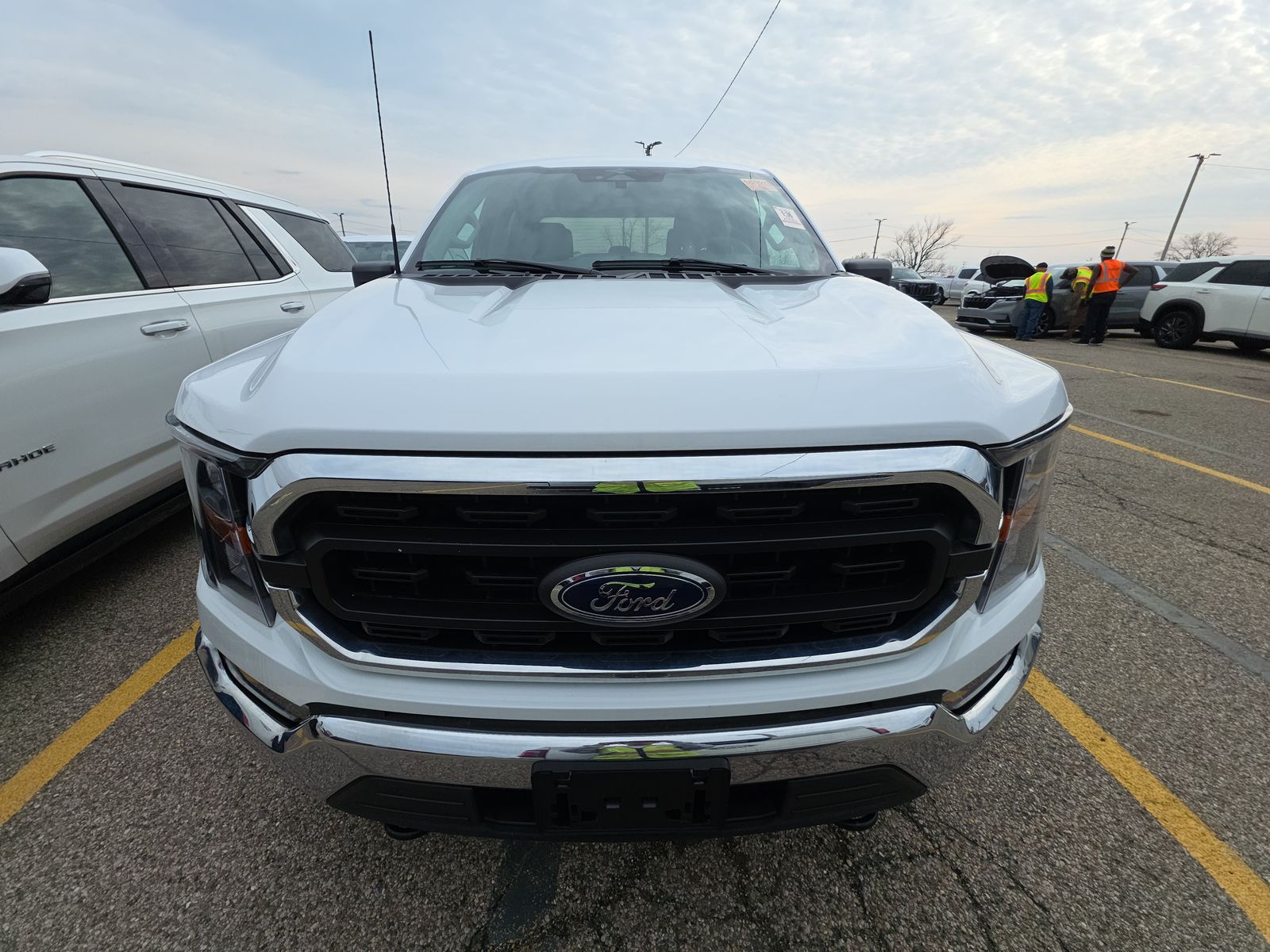 2023 Ford F-150 XLT AWD
