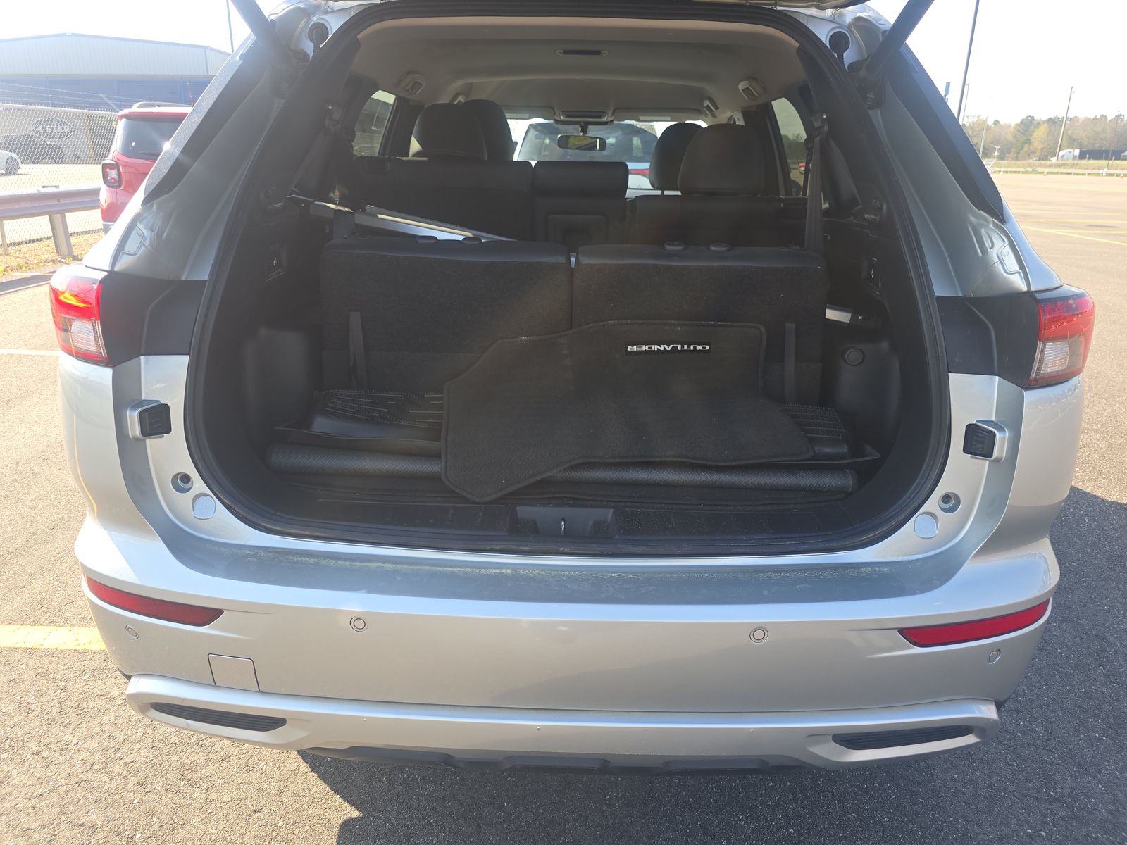 2024 Mitsubishi Outlander SE FWD