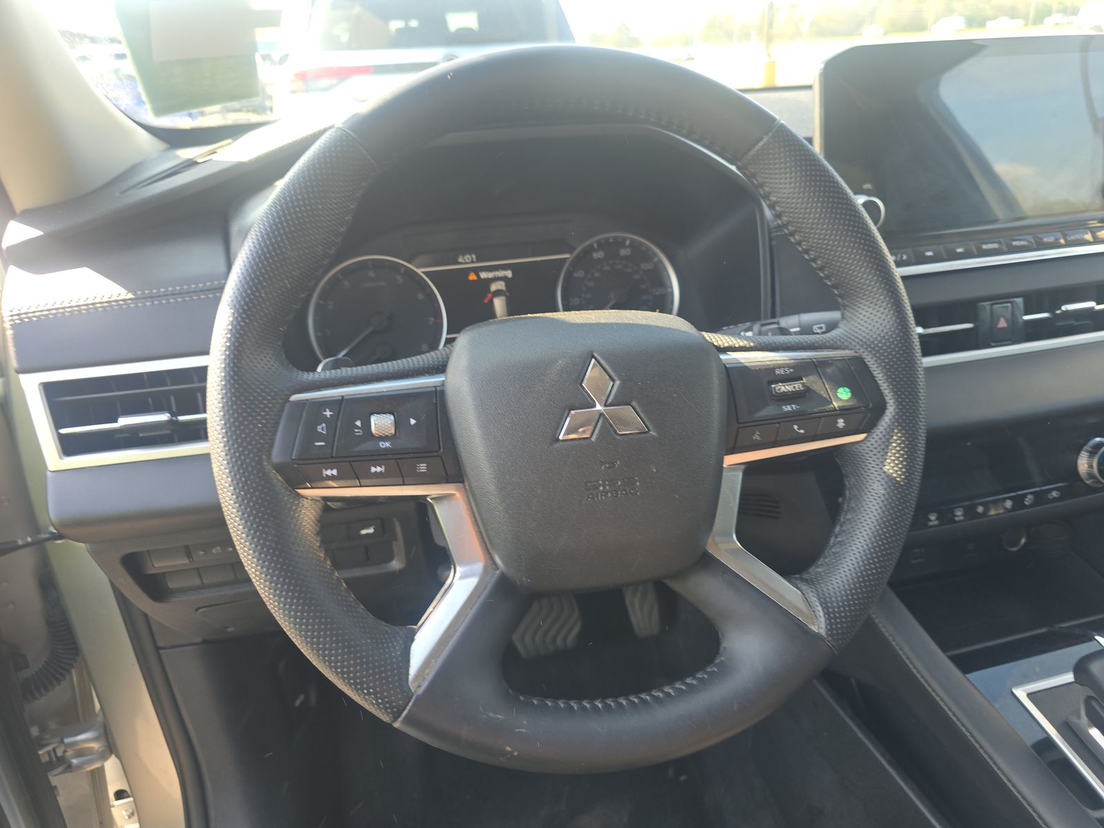 2024 Mitsubishi Outlander SE FWD