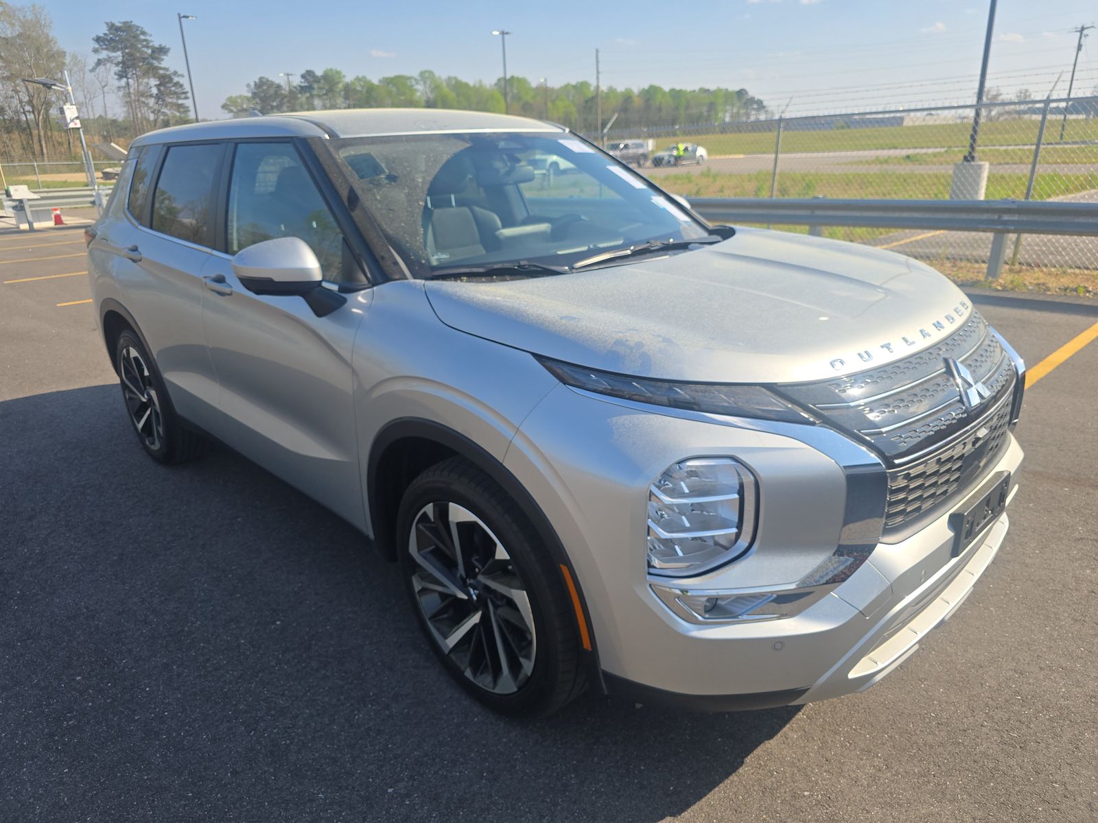 2024 Mitsubishi Outlander SE FWD