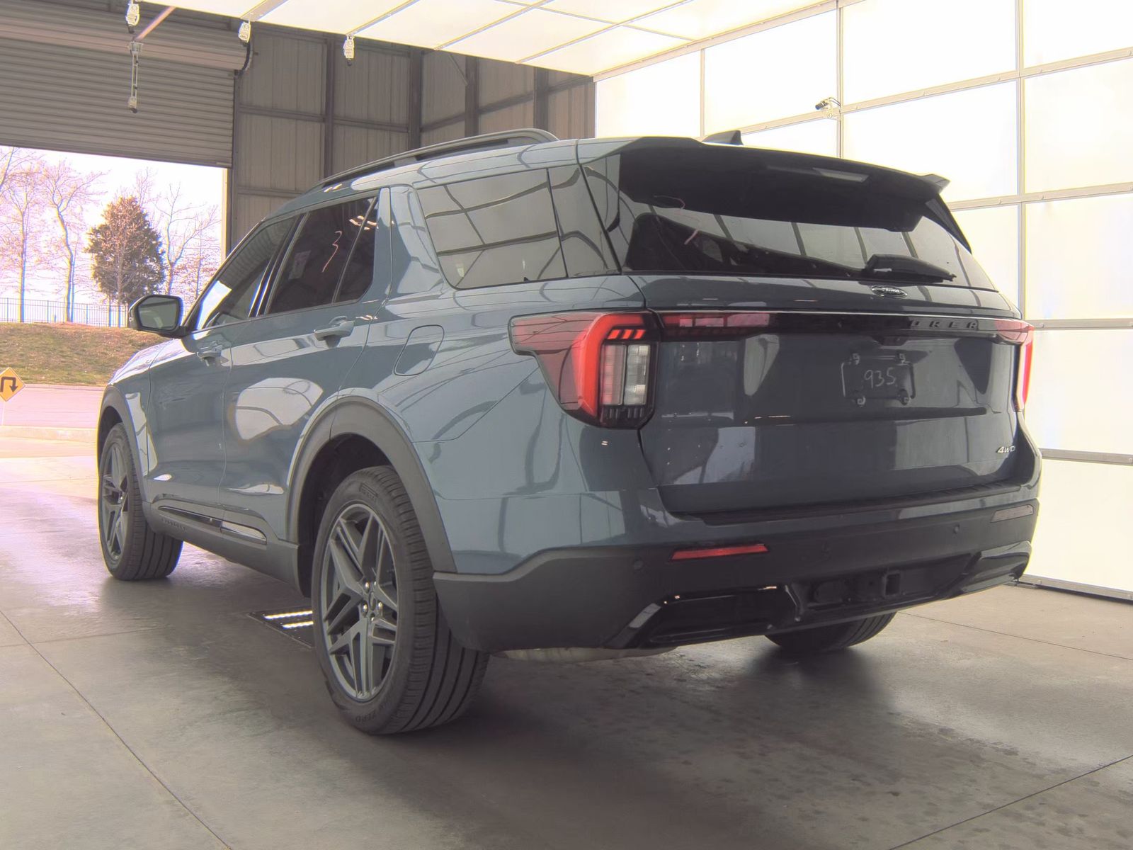 2025 Ford Explorer ST-Line AWD