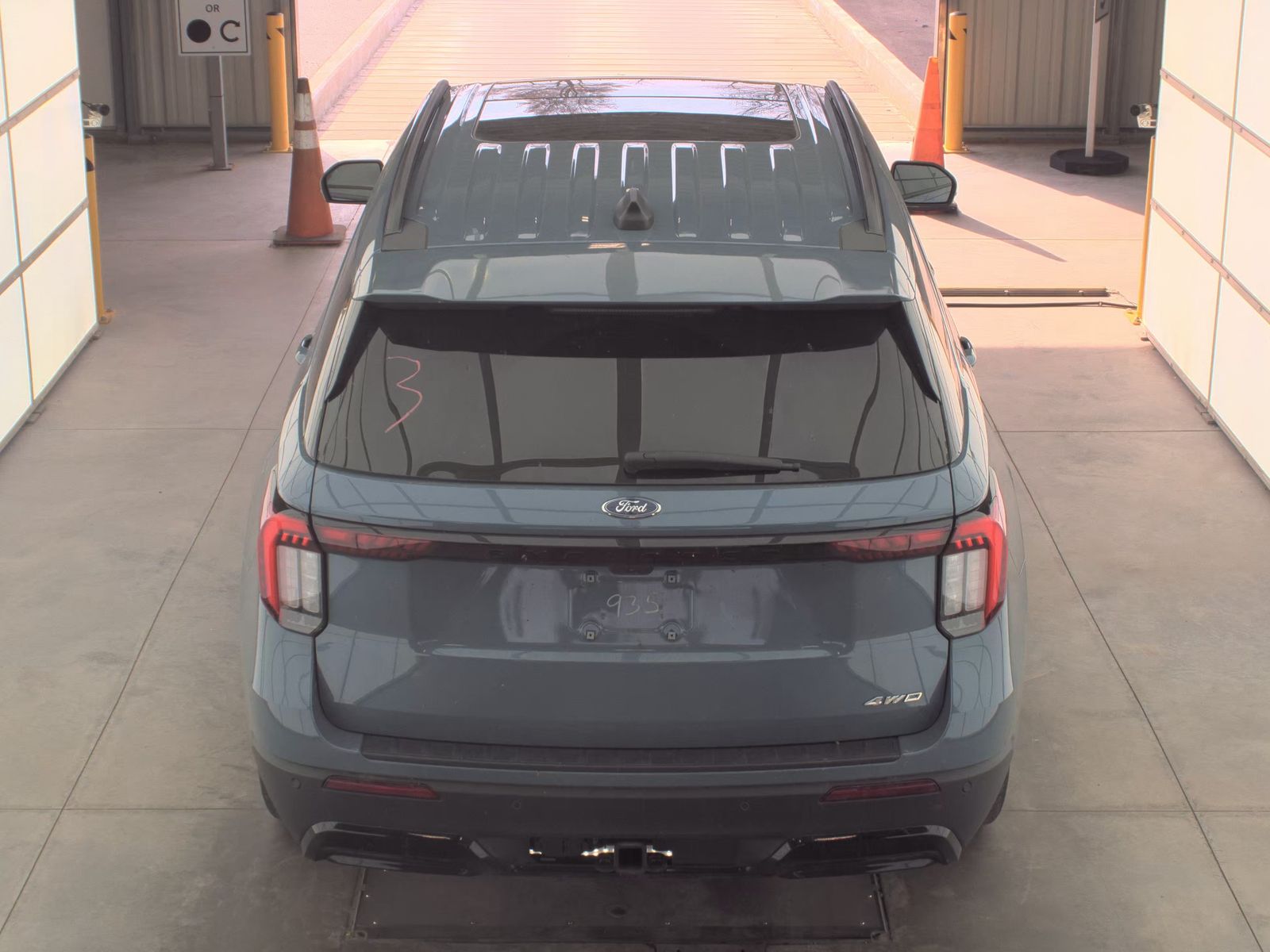 2025 Ford Explorer ST-Line AWD