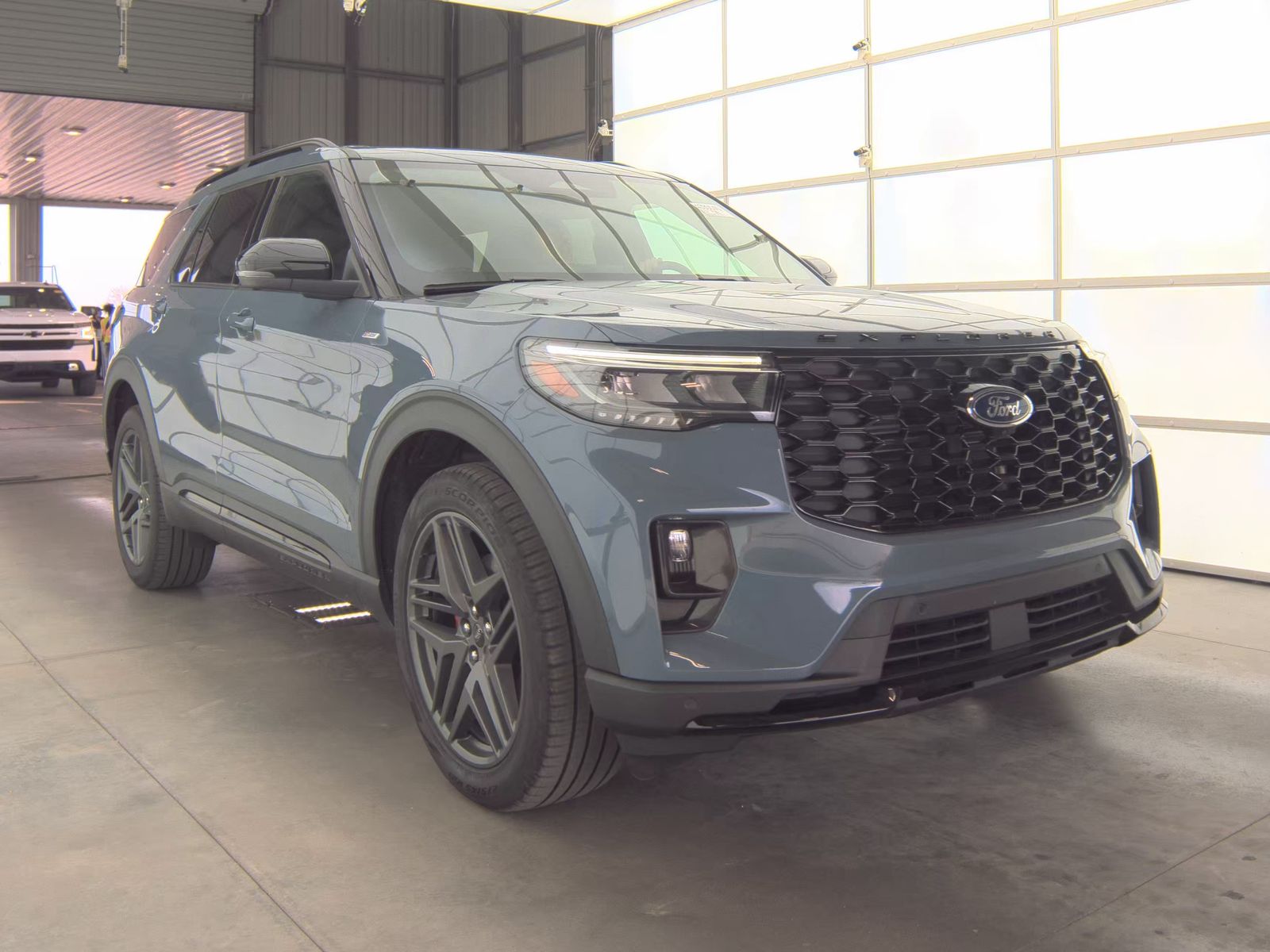 2025 Ford Explorer ST-Line AWD