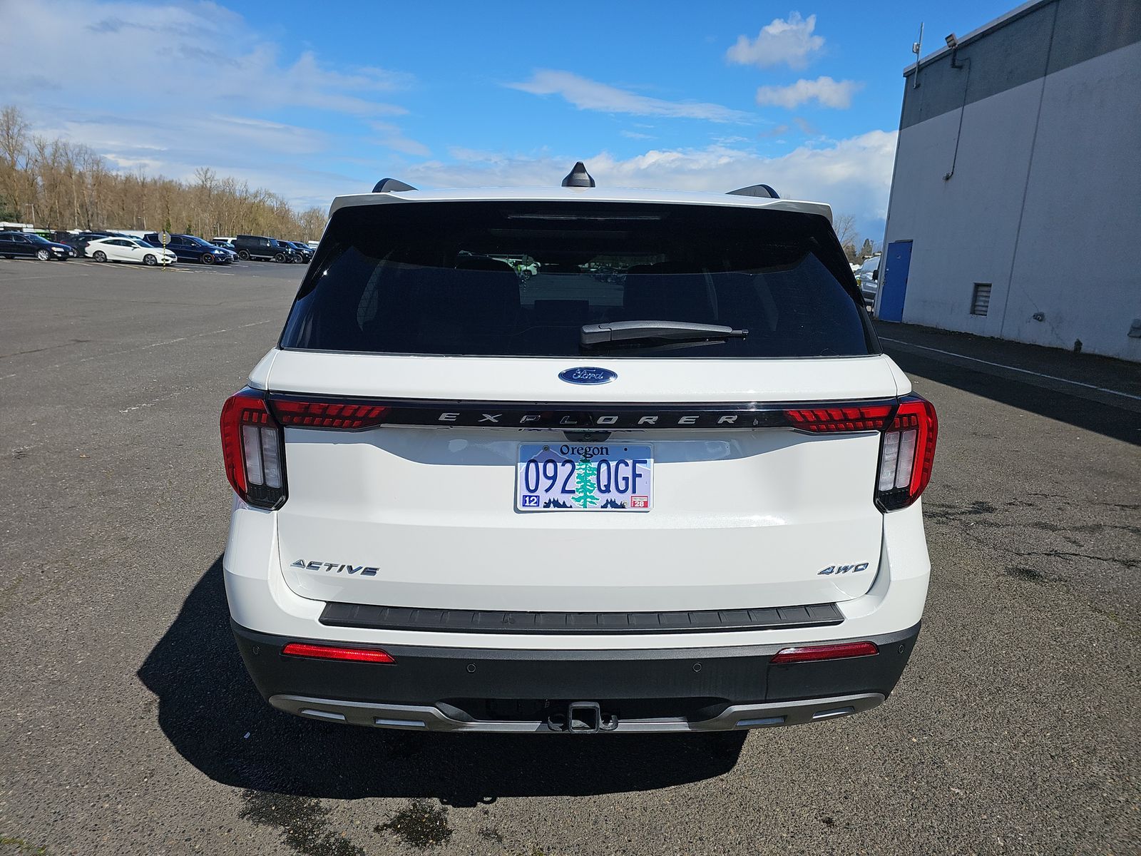2025 Ford Explorer Active AWD